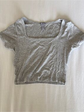 Tilly's Heather Gray Scoop Neck Crop Top